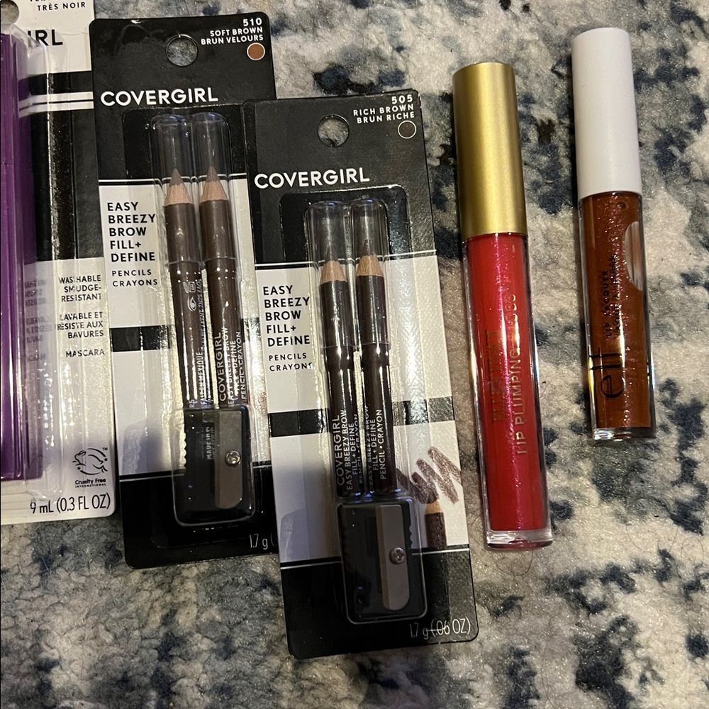Makeup bundle - Picture 7 of 8